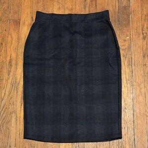 Plaid pencil skirt
